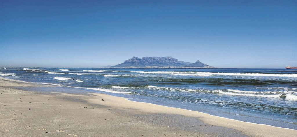 Bloubergstrand residents fight to preserve village heritage against property developments